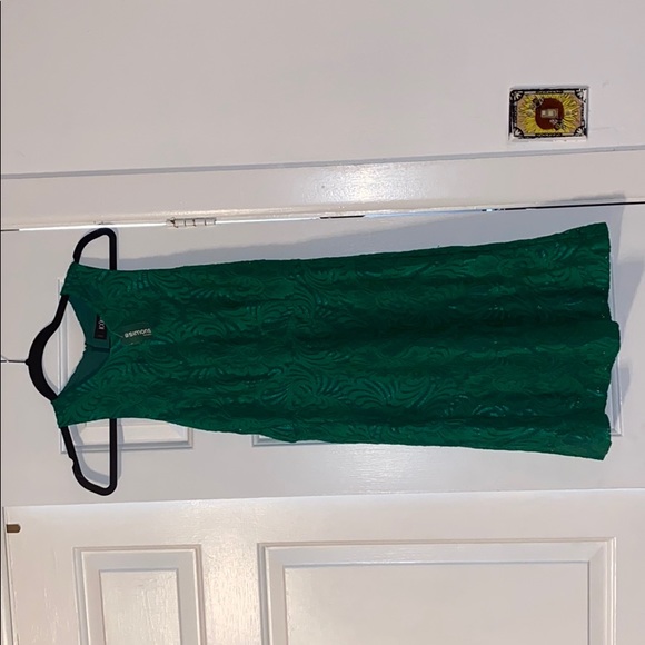 Green Icone Lace Cocktail Dress! - Picture 2 of 5
